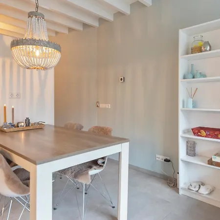 Appartement Cosea House *